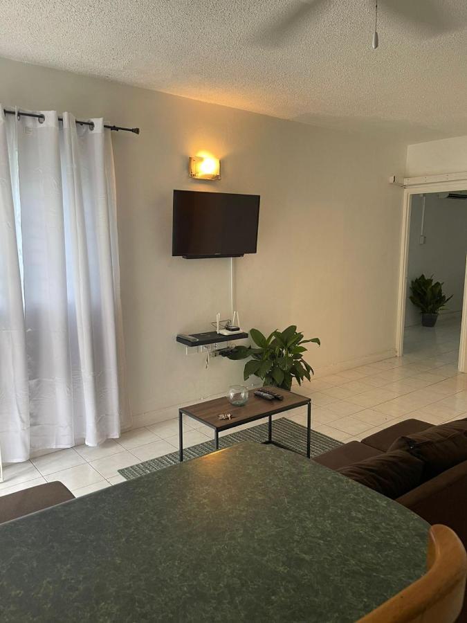 Finest Accommodation Marley Manor Apt # 513 Ground Floor 6 Marley Rd Kgn 6 Kingston Exteriör bild