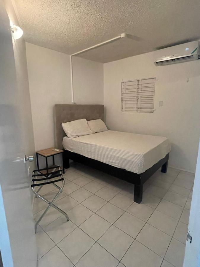 Finest Accommodation Marley Manor Apt # 513 Ground Floor 6 Marley Rd Kgn 6 Kingston Exteriör bild